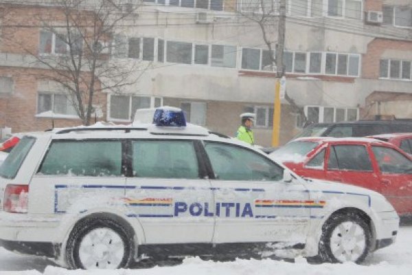 Poliţiştii rutieri au aplicat 93 de sancţiuni în 24 de ore